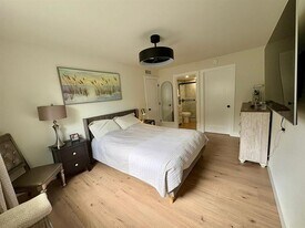 22805 SW 66th Ave in Boca Raton, FL - Building Photo