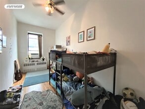 103 W 74th St in New York, NY - Building Photo - Building Photo