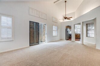 4147 Rosser Square in Dallas, TX - Building Photo - Building Photo