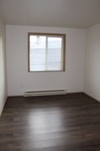 3583 SE Daren Dr in Hillsboro, OR - Building Photo - Building Photo