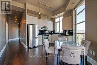 437 Roncesvalles Ave in Toronto, ON - Building Photo - Building Photo