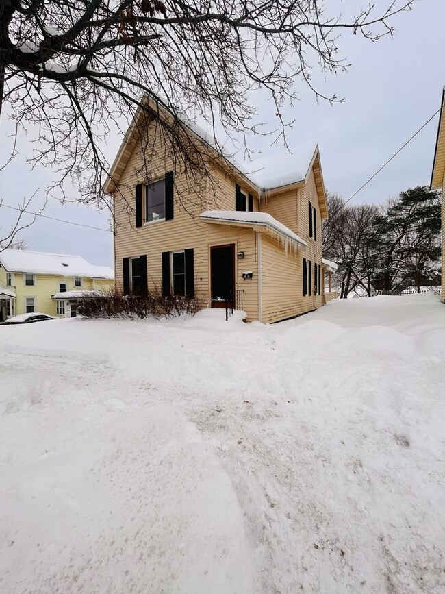 property at 46 N Main St