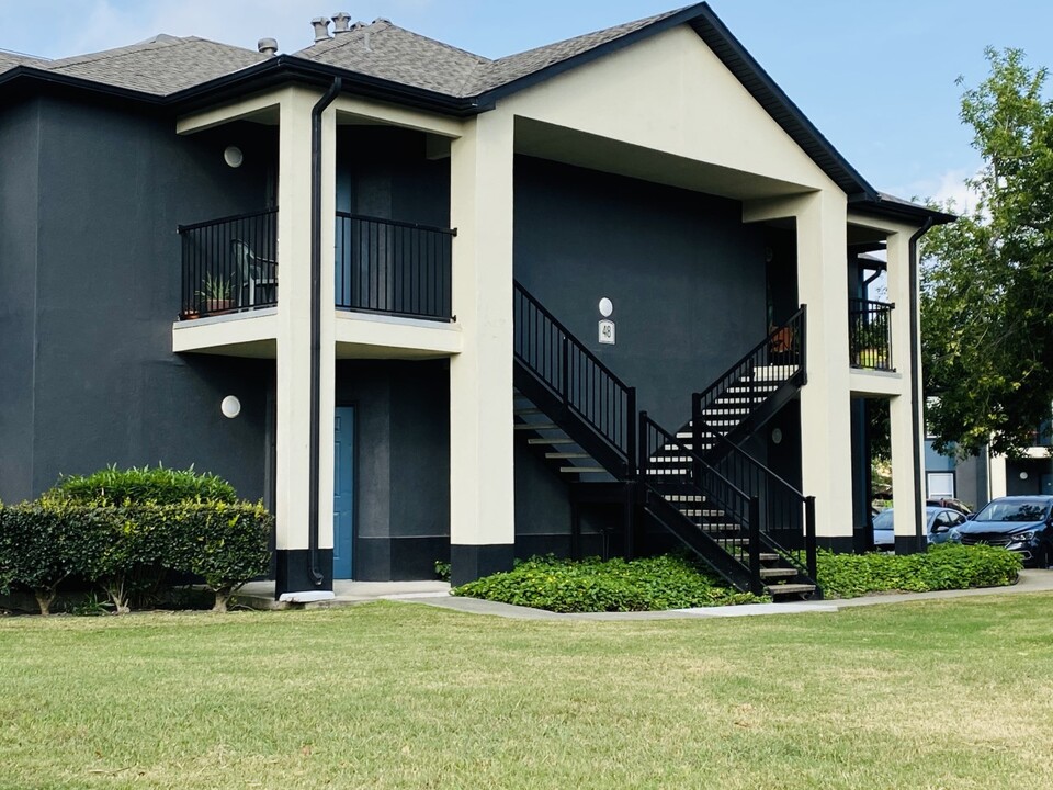 South Pointe Apartments in Corpus Christi, TX - Foto de edificio