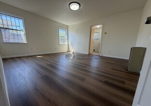 1715 82nd Ave in Oakland, CA - Building Photo - Building Photo