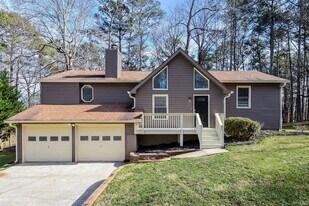 4792 Rock Island Ln NW in Acworth, GA - Building Photo