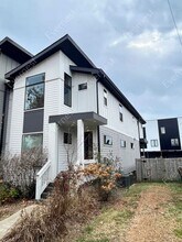 549 B Moore Ave in Nashville, TN - Building Photo - Building Photo