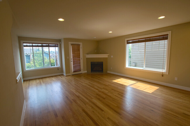9219 Interlake Ave N in Seattle, WA - Building Photo - Building Photo