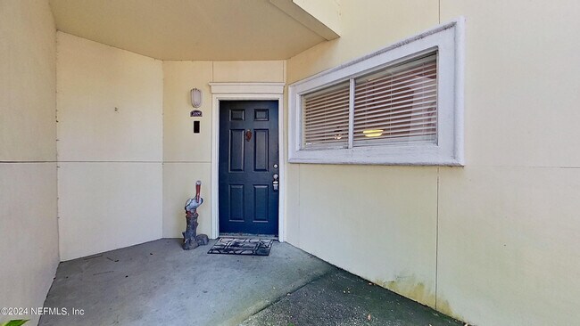 1800 The Greens Way in Jacksonville Beach, FL - Building Photo - Building Photo