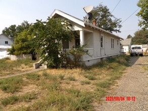 1891 Clark St in Baker City, OR - Building Photo - Building Photo