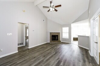 6963 Naples Dr in Cordova, TN - Building Photo - Building Photo