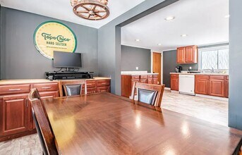 131 W Bethel Rd in Bethel, ME - Building Photo - Building Photo