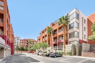 43 E Agate Ave in Las Vegas, NV - Building Photo - Building Photo