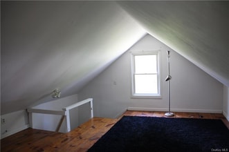 35 S Chestnut St in New Paltz, NY - Building Photo - Building Photo