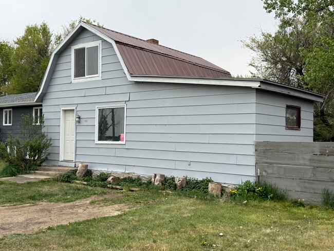 1148 McKinley Ave in Havre, MT - Foto de edificio - Building Photo