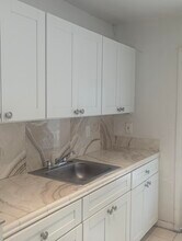 20400 NW 7th Ave in Miami Gardens, FL - Building Photo - Building Photo