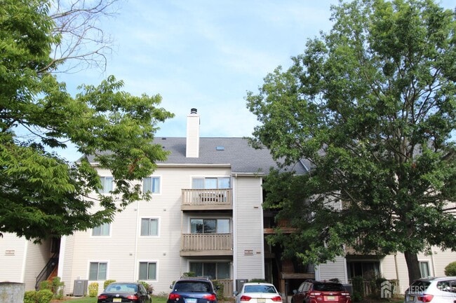 property at 1915 Aspen Dr