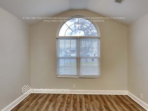 916 Red Feather Trail, Unit W1333 in Murfreesboro, TN - Foto de edificio - Building Photo