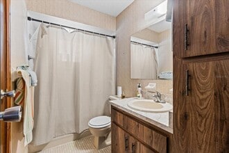 8954 SW 104th Ln in Ocala, FL - Building Photo - Building Photo