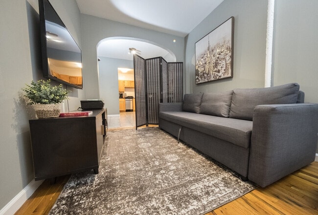 property at 305 E 104th St