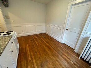 29 Worthington St, Unit 3 in Roxbury Crossing, MA - Building Photo - Building Photo