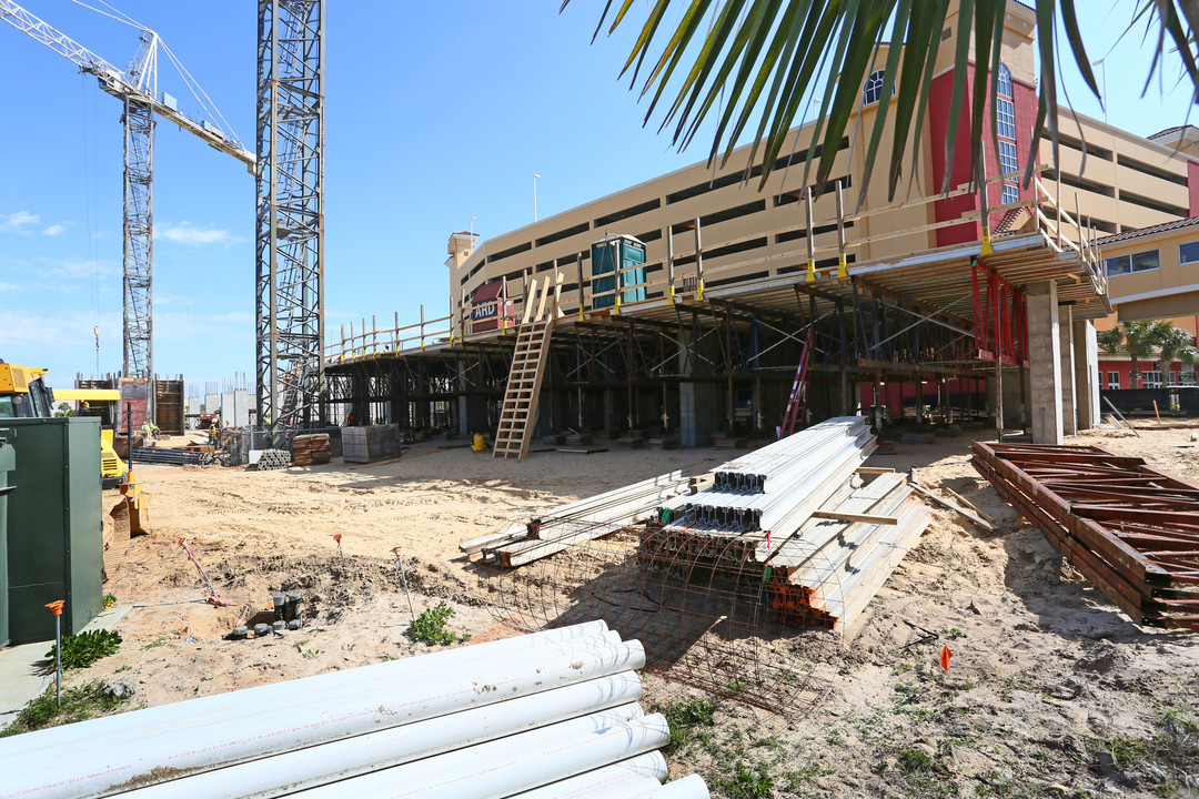 Calypso Tower III in Panama City Beach, FL - Building Photo