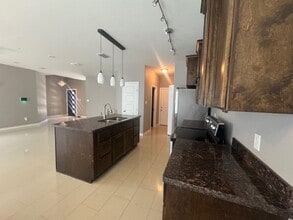 3227 Imperial Dr in Laredo, TX - Building Photo - Building Photo