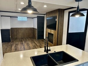 800 Main St, Unit D - Basement in Neenah, WI - Building Photo - Building Photo