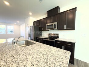 1504 Crescent Townes Wy in Raleigh, NC - Building Photo - Building Photo