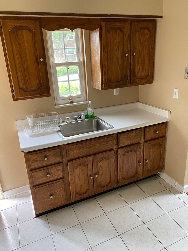 400 Idlewood Rd in Pittsburgh, PA - Building Photo - Building Photo