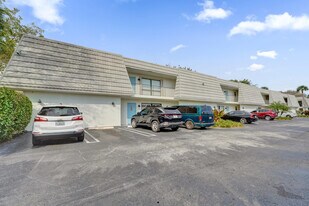 1040 Homewood Blvd in Delray Beach, FL - Building Photo