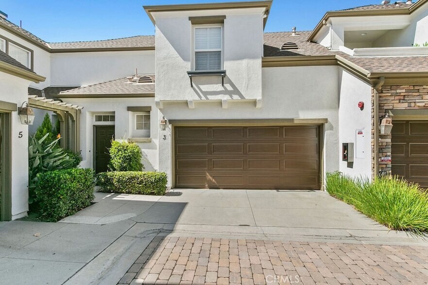 3 Amesbury Ct in Ladera Ranch, CA - Building Photo