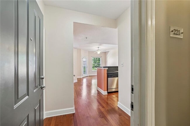 230 E Ponce de Leon Ave in Decatur, GA - Building Photo - Building Photo
