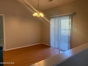 103 Breezewood Dr in Greenville, NC - Building Photo - Building Photo
