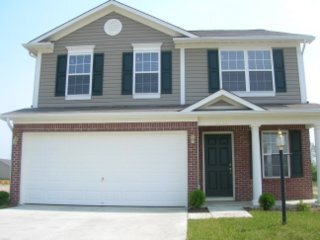19498 Hurst Strand Way in Noblesville, IN - Building Photo