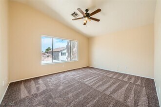 7928 Seabourn Ct in Las Vegas, NV - Building Photo - Building Photo