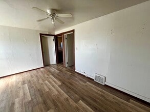 1305 Merrill Ave in Wausau, WI - Building Photo - Building Photo