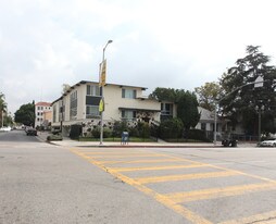 1156 N Cahuenga Blvd in Los Angeles, CA - Building Photo