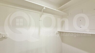 2134 E Broadway Rd in Tempe, AZ - Building Photo - Building Photo