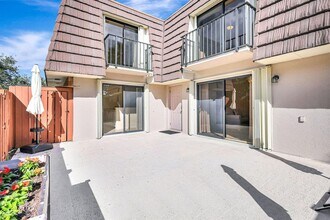 2332 23rd Ct in Jupiter, FL - Building Photo - Building Photo