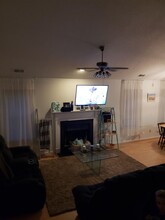 5080 Gatehouse Way in Virginia Beach, VA - Building Photo - Building Photo