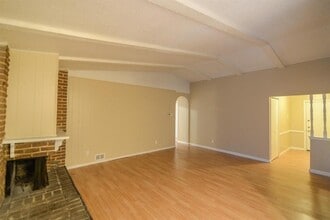 115 Price Dr in Lewisville, TX - Building Photo - Building Photo