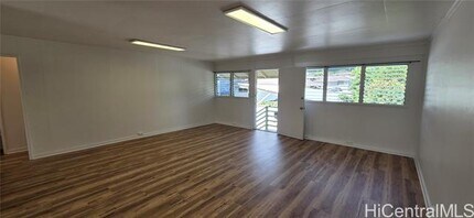 1533 Palolo Ave in Honolulu, HI - Building Photo - Building Photo