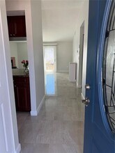 1407 Piney Branch Cir in Valrico, FL - Building Photo - Building Photo