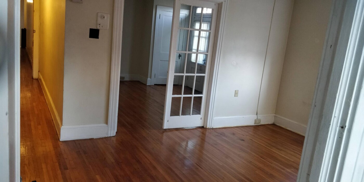 40 S Prince St, Unit #2nd floor in Lancaster, PA - Building Photo