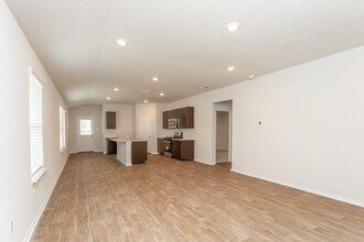 5203 Scoria Trl in San Antonio, TX - Building Photo - Building Photo