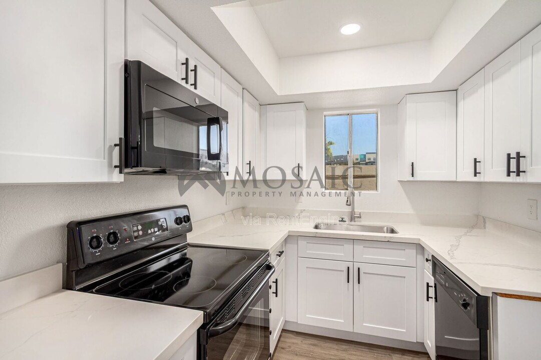 1215 E Lemon St in Tempe, AZ - Building Photo