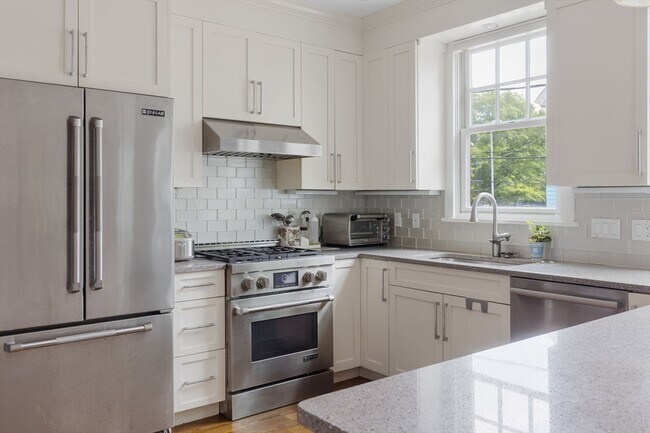 7 Ballord Pl in Cambridge, MA - Building Photo - Building Photo