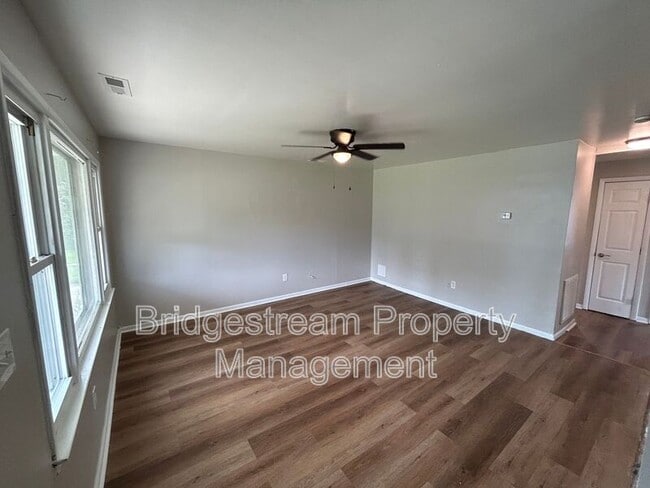2315 Nomad Ave in Dayton, OH - Building Photo - Building Photo