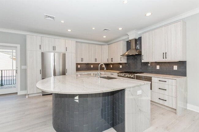 property at 8 Gregory Rd