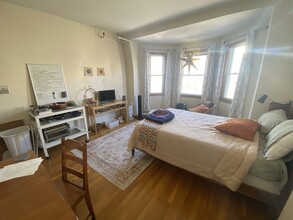 712 Commonwealth Ave in Boston, MA - Building Photo - Building Photo
